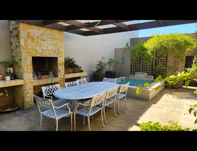 1 bed property to rent in WESTLAKE